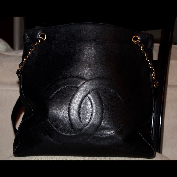 Authentic Chanel Tote - Picture 11 of 16